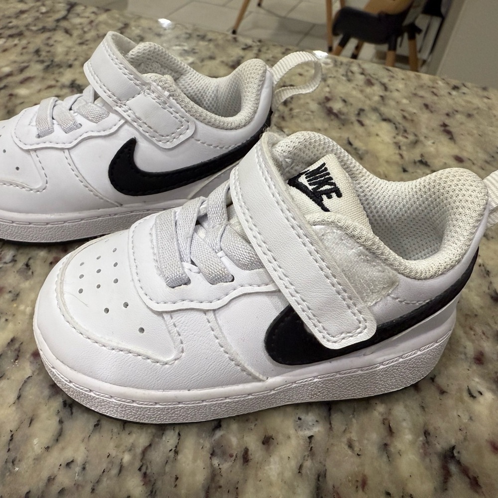 Nike Kids White and Black Velcro Sneakers